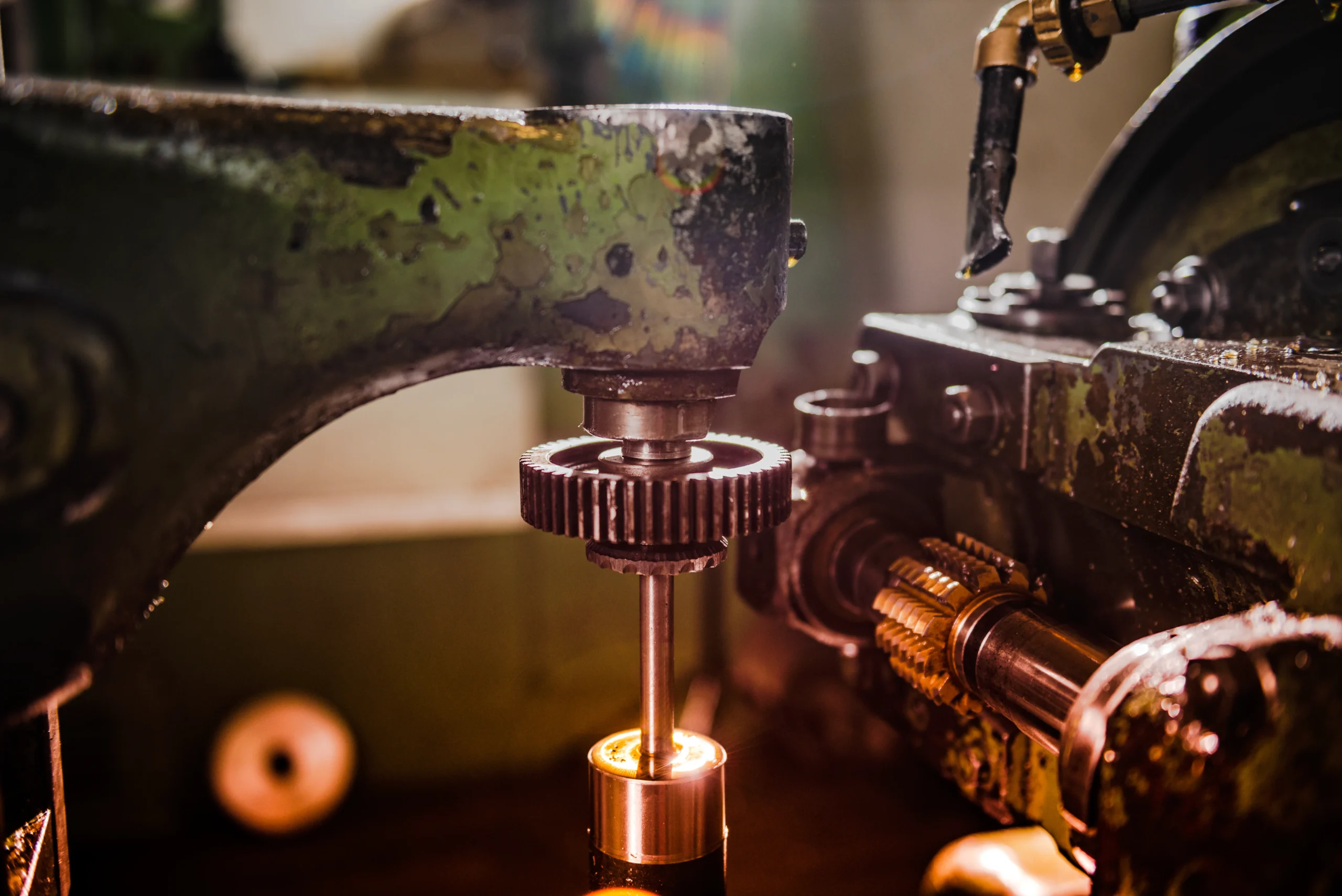 gear-cutting-machine